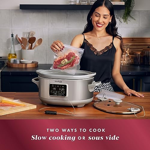 Crock-Pot 7 Quart Programmable Cook & Carry Slow Cooker v5019